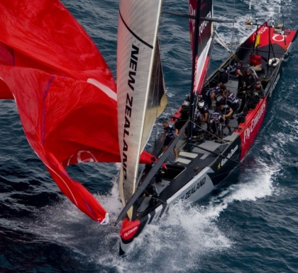 "Vendée Globe"
Peyron disalbera